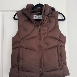 Columbia brand titanium women’s brown puffer hooded jacket vest size small 4 6